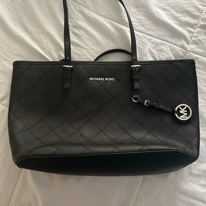 Michael Kors tote
